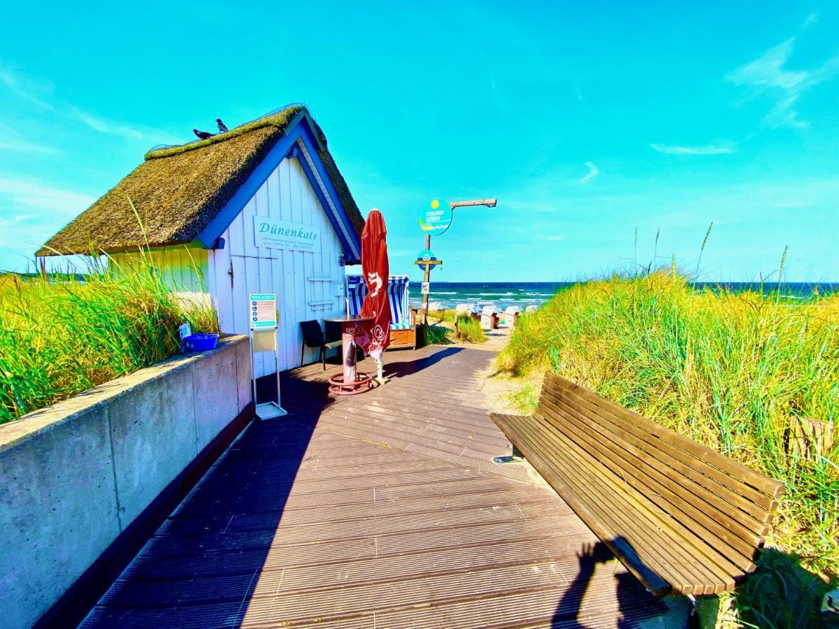 Casa Raphael Direkt Am Scharbeutzer Strand Luaran gambar