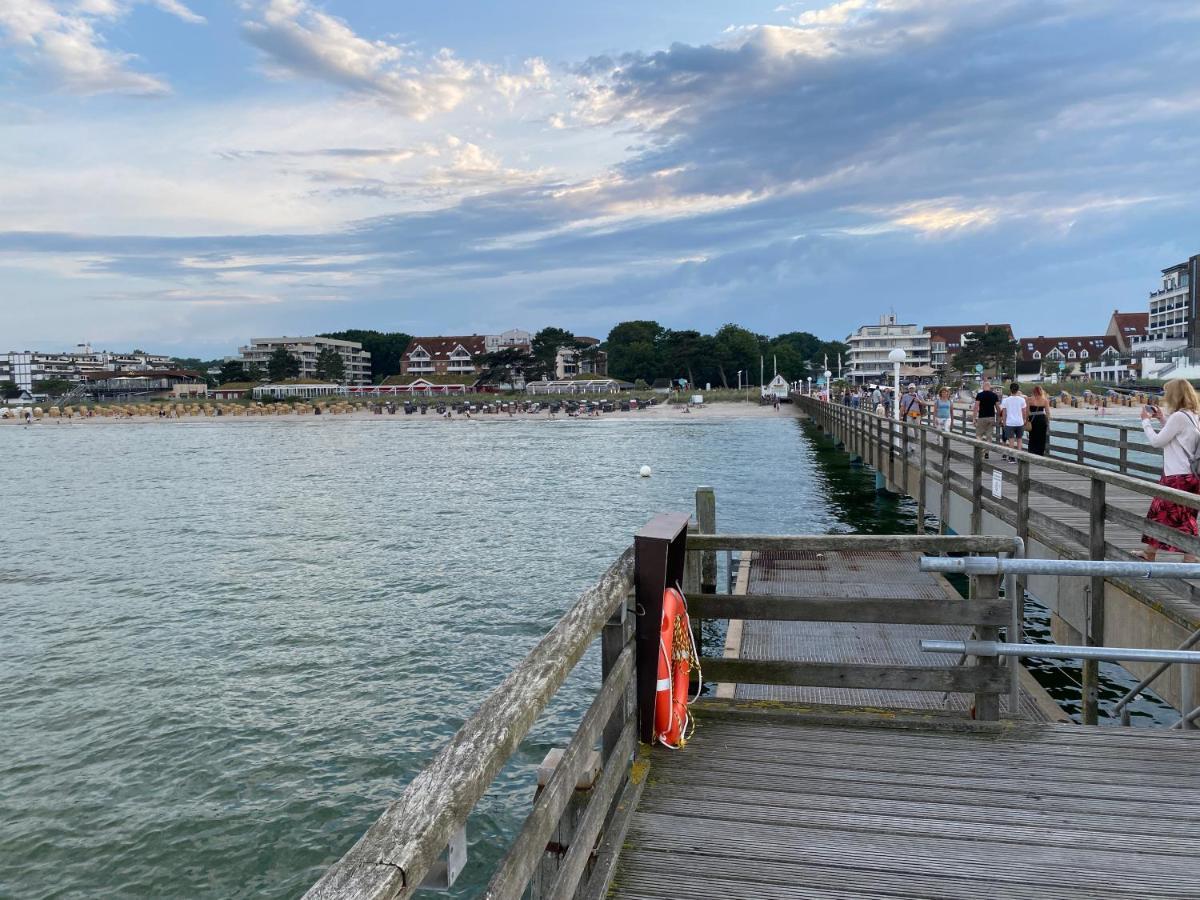 Casa Raphael Direkt Am Scharbeutzer Strand Luaran gambar